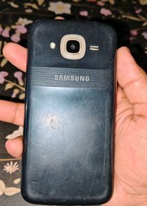 Samsung Rose Gold Smartphone - Cracked Screen