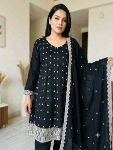 Elegant Black suite Set