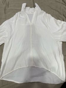 Chic White V-Neck top