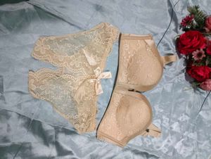 Elegant Lace Bra &amp; Panty Set