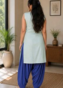 Stylish Women's Kurta with blue pyjama