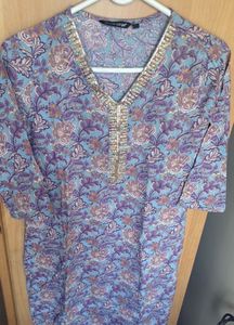 Elegant Dark Blue Floral Print Kurta