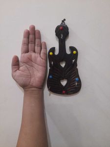 Guitar Shaped Wooden Key Holder