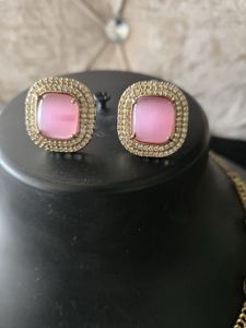 Elegant Pink Stone Necklace &amp; Earring Set