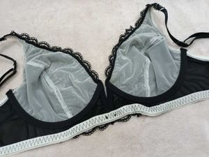 Lace Trimmed Black Bra 36C