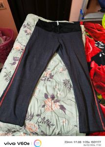 Comfortable Grey Workout Leggings