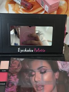 Eyeshadow Palette