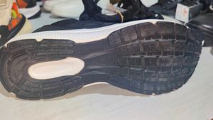Adidas Men's Casual Shoes . Like New. No Coins