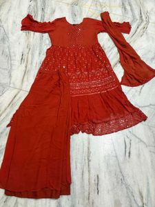 Elegant Kurta Set with Palazzo