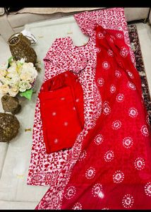 Red & White Floral Kurta Set with Dupatta