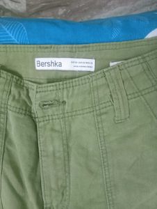 Bershka Green Cargo Pants