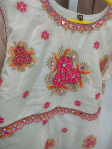Cream Kurta Set with Pink Dupatta