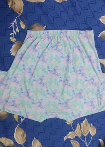 Tie-Dye Cropped Sweatshirt