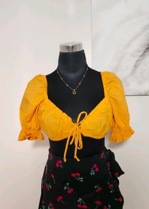 H&amp;M Puff Sleeve Crop Top 🆕🇸‌🇦‌🇱‌🇪‌24hrs