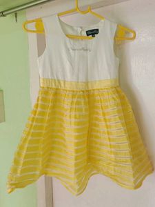 Girls Yellow & White Striped Dress/shoulder 30cm/l