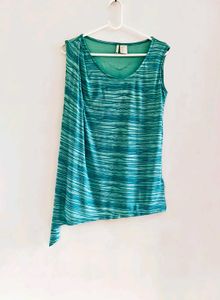 🩵 Levi's Turquoise Top