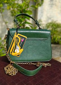 Chic Green Handbag with Embellishment