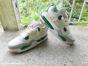 Air Jordan 4  SB Pine Green replica