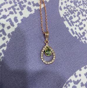 Elegant Teardrop Pendant Necklace