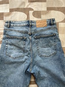 Acid Wash Ripped Denim Jeans