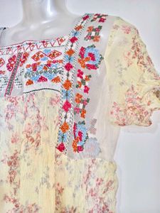Boho Embroidered Floral Blouse Size M-L 36"-38"