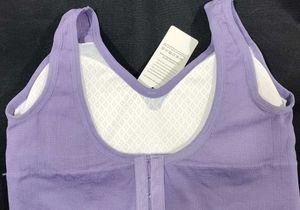 810 -- Ribbed Seamless 4 hook Sports Bra
