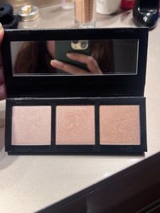 MAC Hyper Real Glow Palette - no box