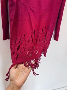 Chic Red Knitted Sweater with Fringe Detail