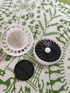 Jet engine Style aroma diffuser for car vent