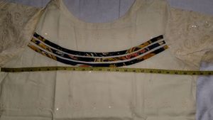 Ladies Top In Hakoba Material For Casual Wear