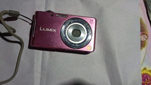 Panasonic Lumix Cemera Is Not Working Need Repair  But Charger Is Not There That's Why I Am Selling And Iam Buying The New Cemera