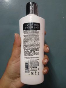 TRESemme Keratin Smooth Conditioner