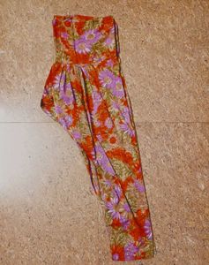 Beautiful Chikankari Work Kurti Set