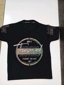black tshirt