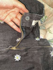 Black Daisy Print Mini Skirt
