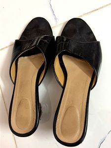 Stylish Black Mules Heels