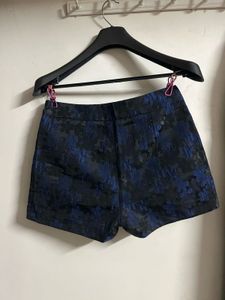 Chic Floral Print Shorts