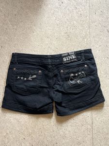 Women low waist black denim mini shorts