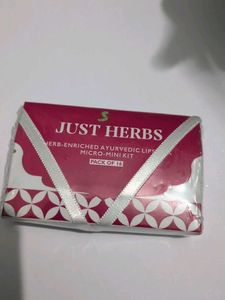 Just Herbs Lip Care Kit