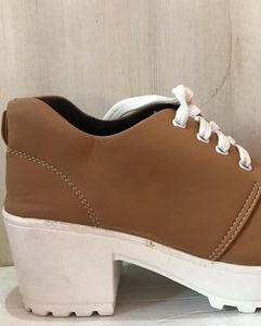 Platform Heeled Oxfords - Stylish &amp; Comfy