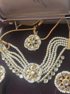 Elegant Pearl &amp; Kundan Jewellery Set