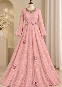 🌸✨ Pink Gown — Elegance in Every Detail ✨🌸