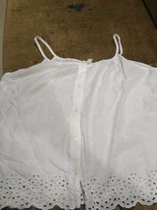 white noodles strap ever green top
