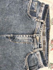 Stylish Acid Wash Cargo Jeans