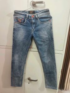 Light Wash Slim Fit Jeans