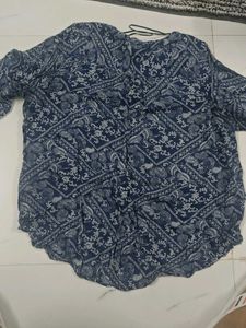 Stylish Blue Paisley Print Top