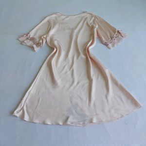 Elegant Satin Nightgown with Lace Trim🎀✨️