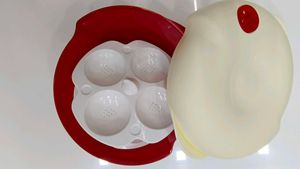 Microwave Utensils UPTO 50% OFF.