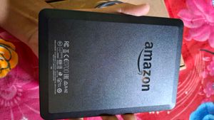Amazon Kindle E-Reader 7th gen basic no backlit.