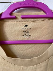 H&amp;M Regular Fit Tshirt - XXL (worn once)